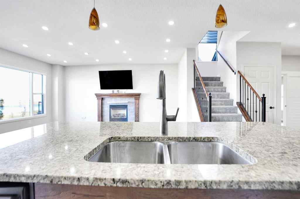 MLS® A2266885 - 85 Boulder Creek Manor SE in Boulder Creek Estates Langdon, Residential