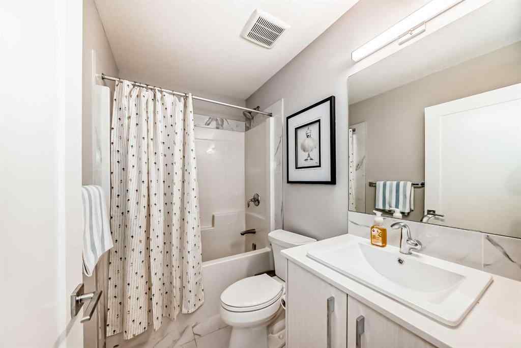 MLS® A2266886 - 125 CHELSEA Drive  in Chelsea_CH Chestermere, Residential