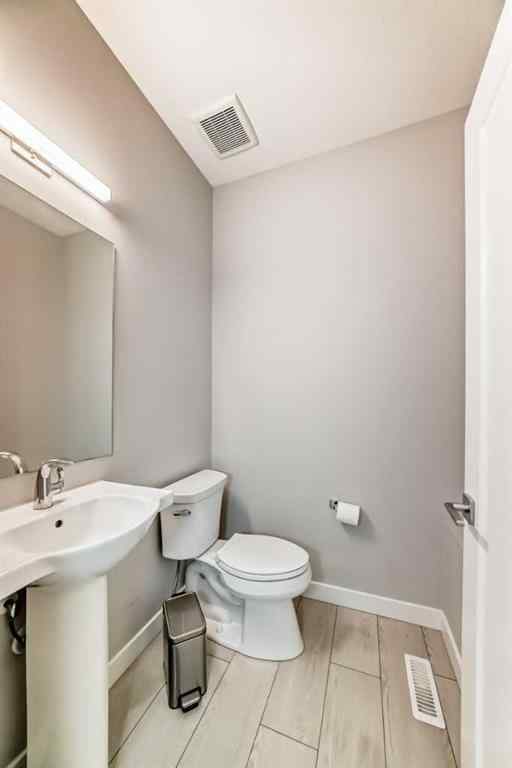 MLS® A2266886 - 125 CHELSEA Drive  in Chelsea_CH Chestermere, Residential