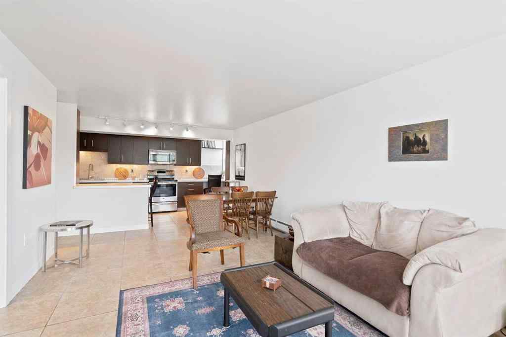 MLS® A2266888 - Unit #302 2602 14A Street SW in Bankview Calgary, Residential