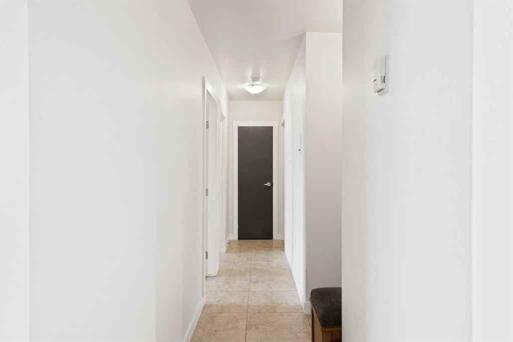 MLS® A2266888 - Unit #302 2602 14A Street SW in Bankview Calgary, Residential