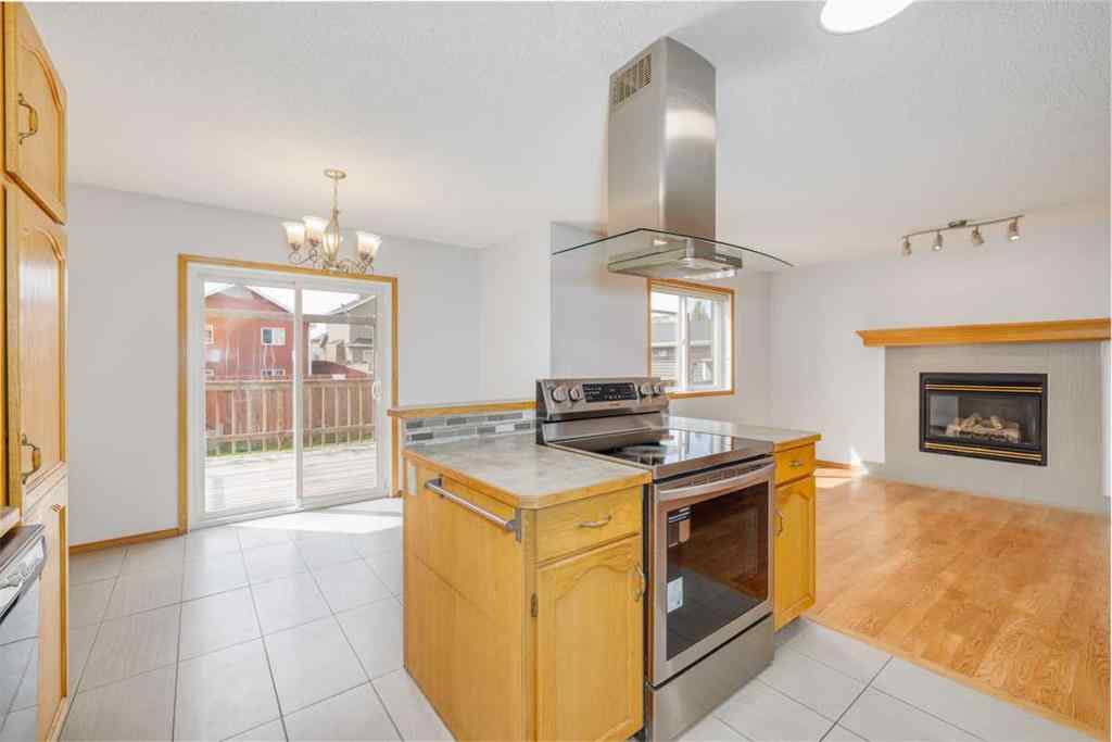 MLS® A2266889 - 6013 Saddlehorn Drive NE in Saddle Ridge Calgary, Residential