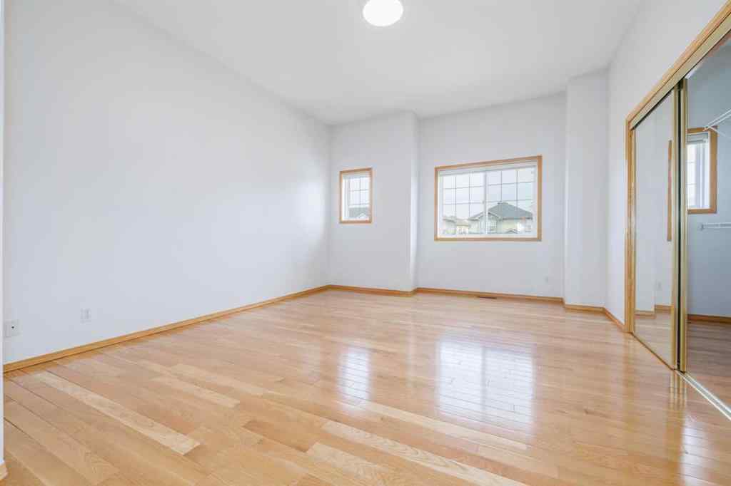 MLS® A2266889 - 6013 Saddlehorn Drive NE in Saddle Ridge Calgary, Residential