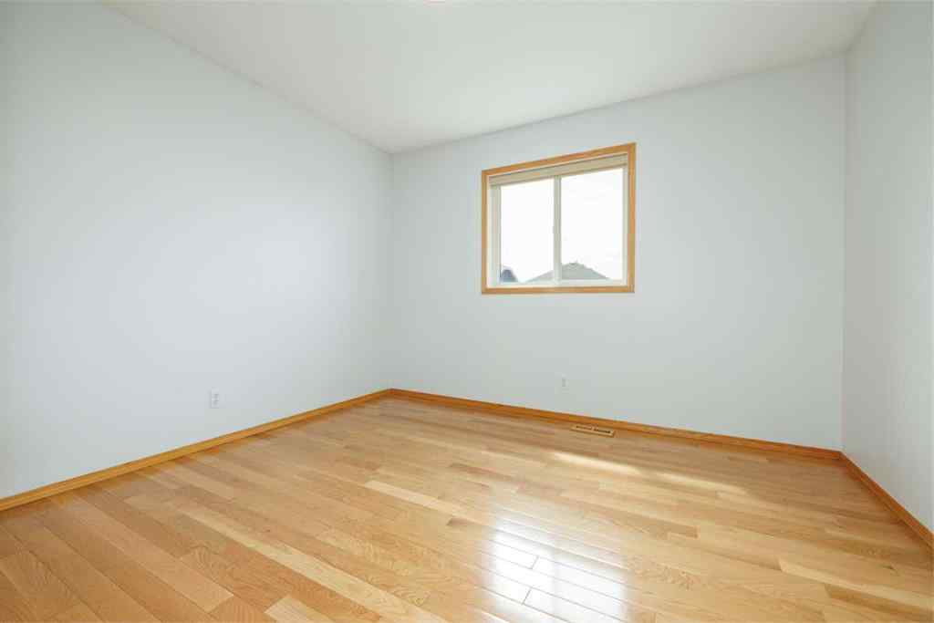 MLS® A2266889 - 6013 Saddlehorn Drive NE in Saddle Ridge Calgary, Residential