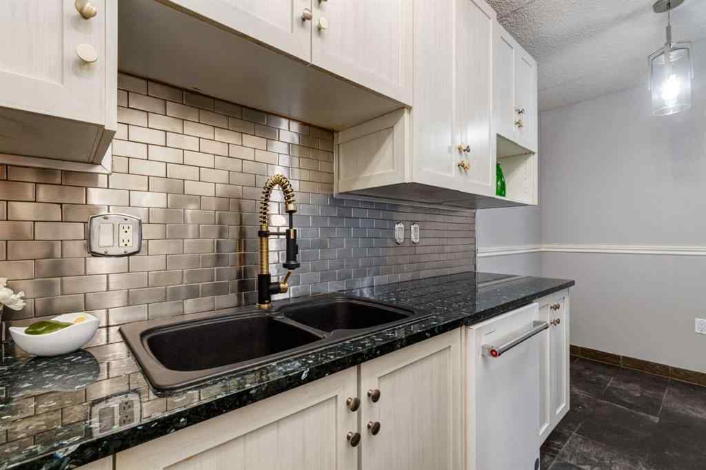 MLS&reg; # A2266890 - Unit #205 120 15 Avenue SW in Beltline Calgary, Residential Open Houses