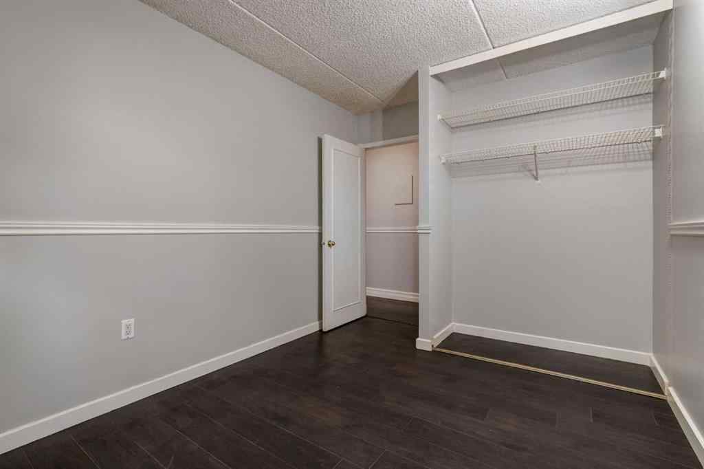 MLS&reg; # A2266890 - Unit #205 120 15 Avenue SW in Beltline Calgary, Residential Open Houses