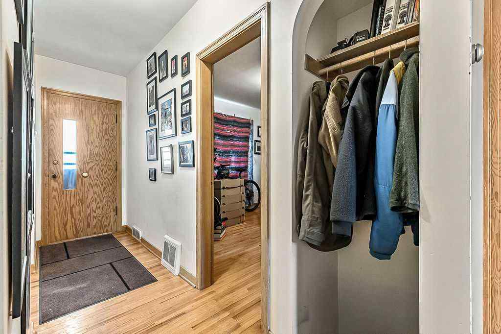 MLS® A2266891 - 2731 Morley Trail NW in Banff Trail Calgary, Residential