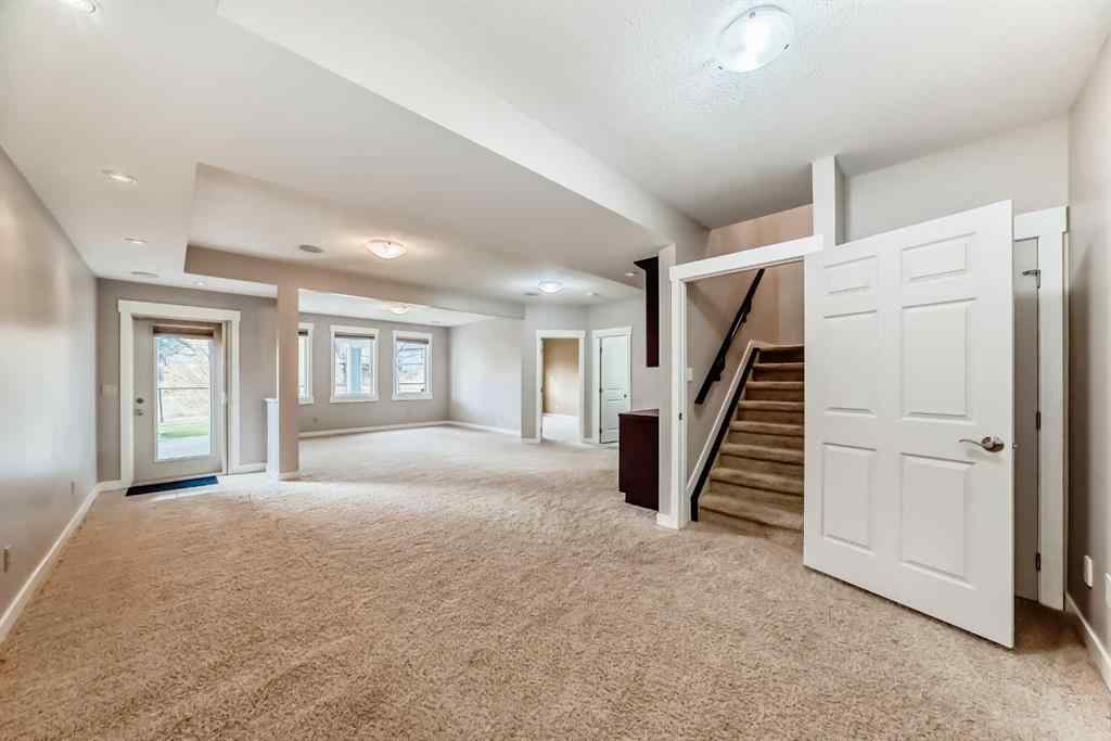 MLS® A2266892 - 160 SIENNA Passage  in Rainbow Falls Chestermere, Residential