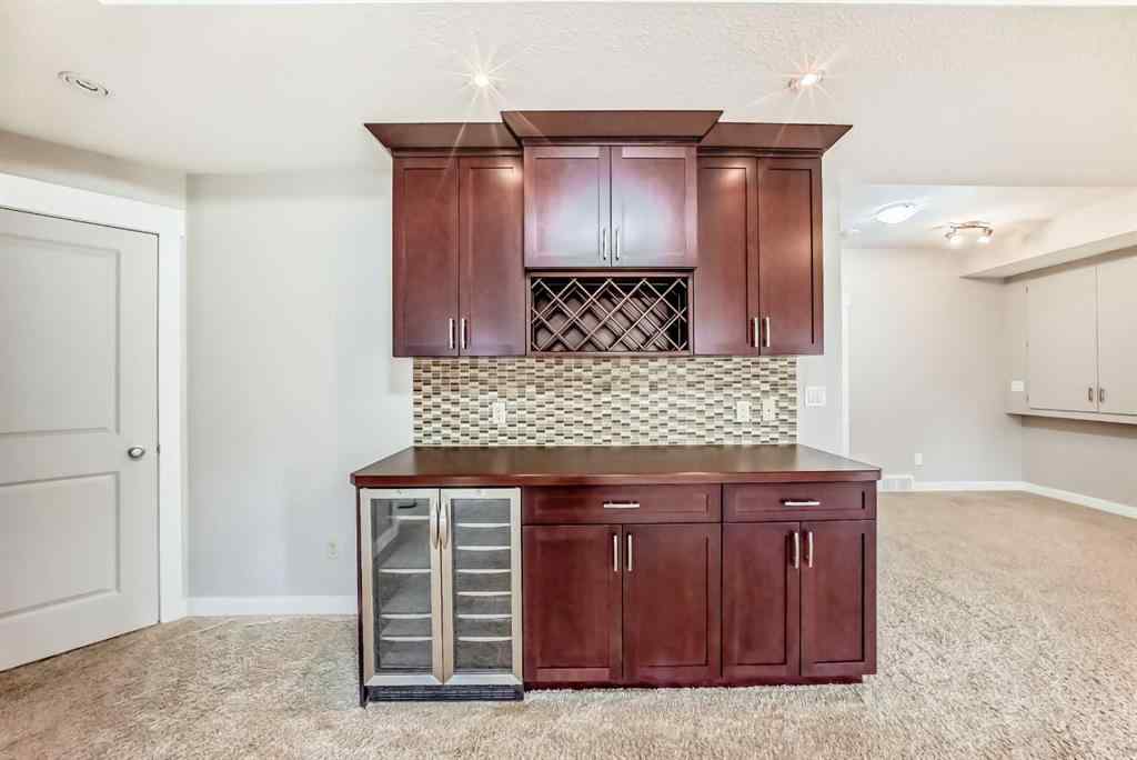 MLS® A2266892 - 160 SIENNA Passage  in Rainbow Falls Chestermere, Residential