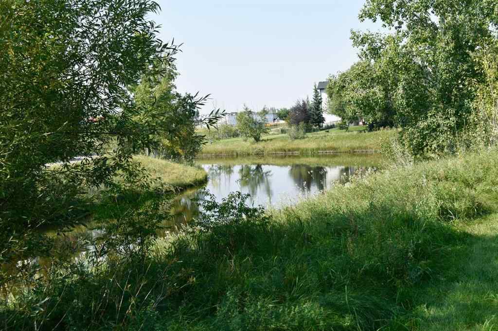 MLS® A2266892 - 160 SIENNA Passage  in Rainbow Falls Chestermere, Residential