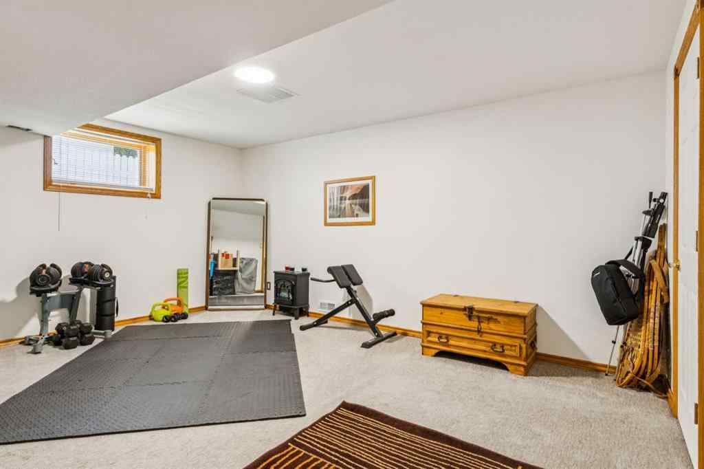 MLS® A2266894 - 5812 63 Avenue  in NONE Olds, Residential