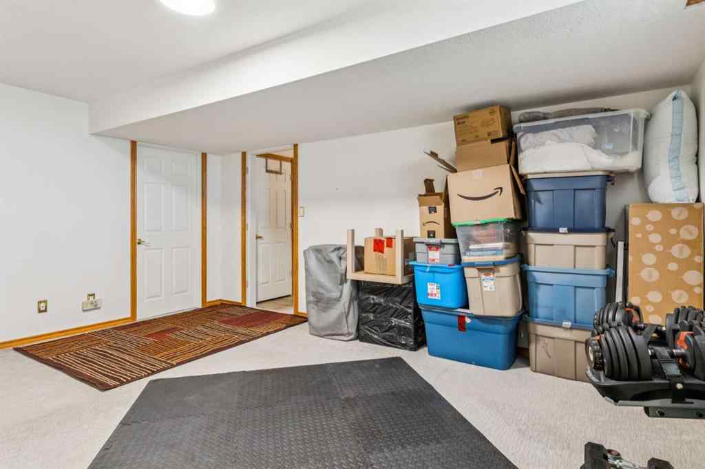MLS® A2266894 - 5812 63 Avenue  in NONE Olds, Residential