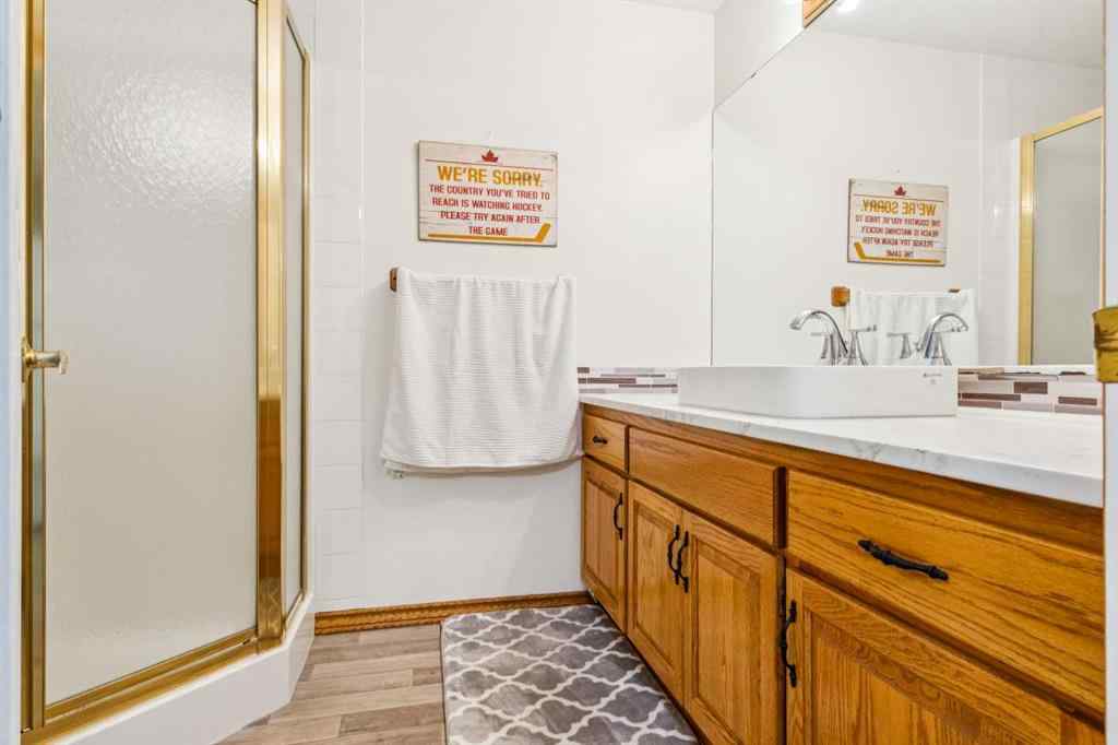 MLS® A2266894 - 5812 63 Avenue  in NONE Olds, Residential