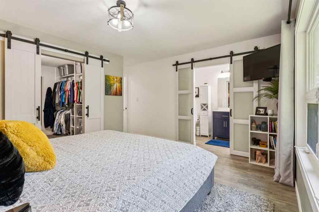 MLS® A2266894 - 5812 63 Avenue  in NONE Olds, Residential