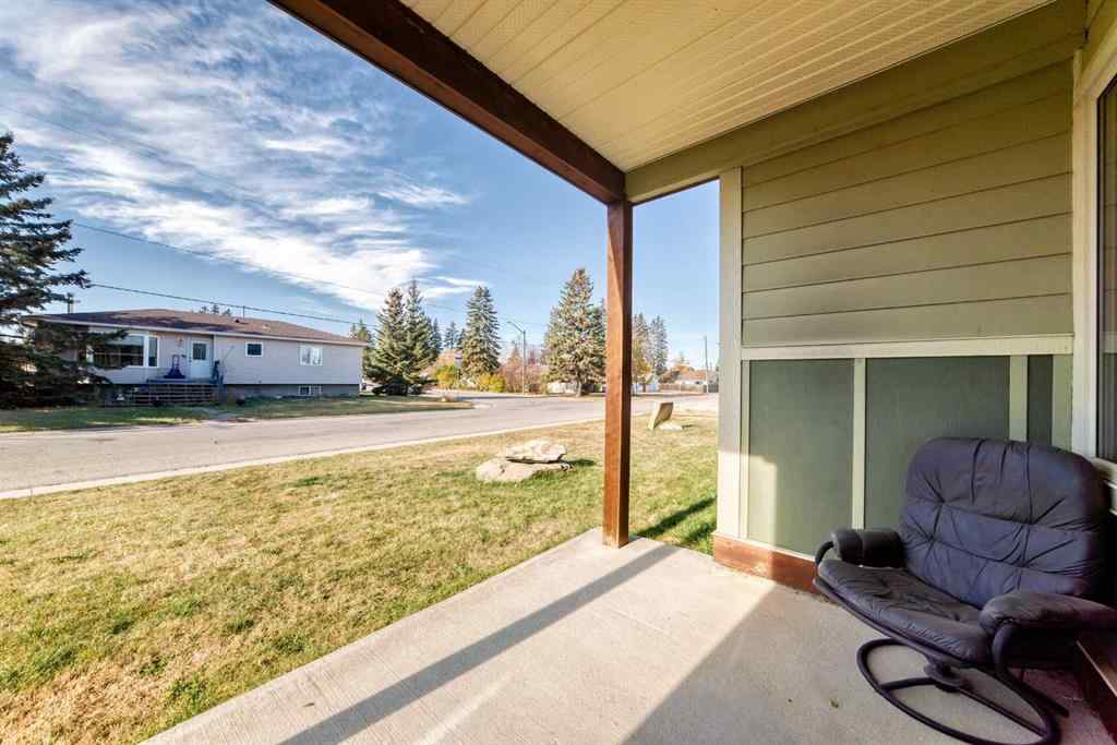 MLS® A2266896 - 1321 18 Avenue  in NONE Didsbury, Commercial