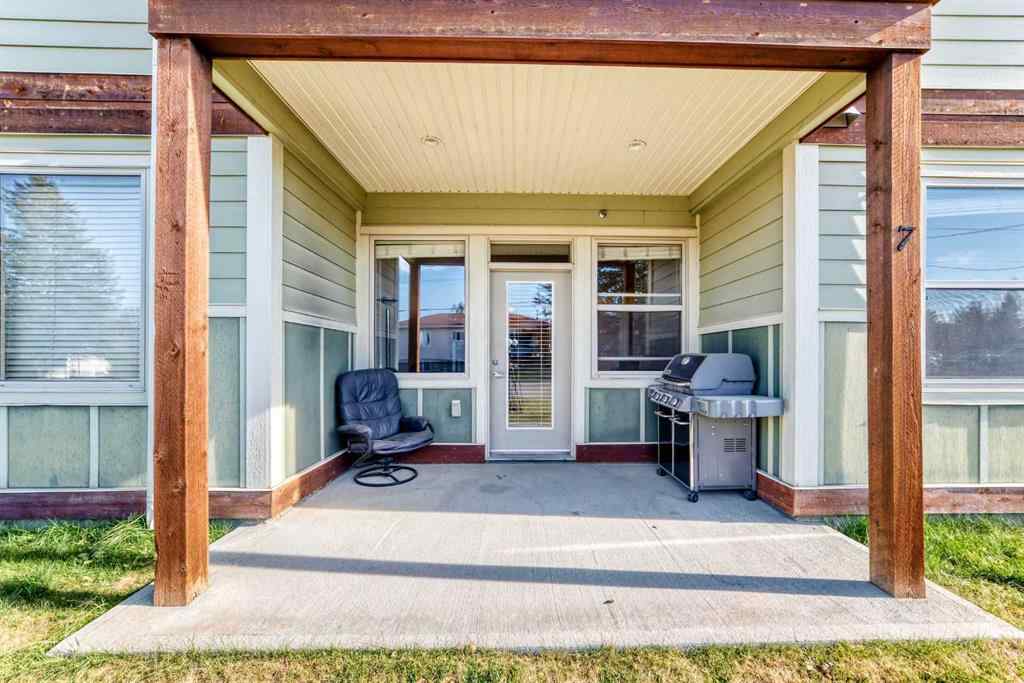 MLS® A2266896 - 1321 18 Avenue  in NONE Didsbury, Commercial