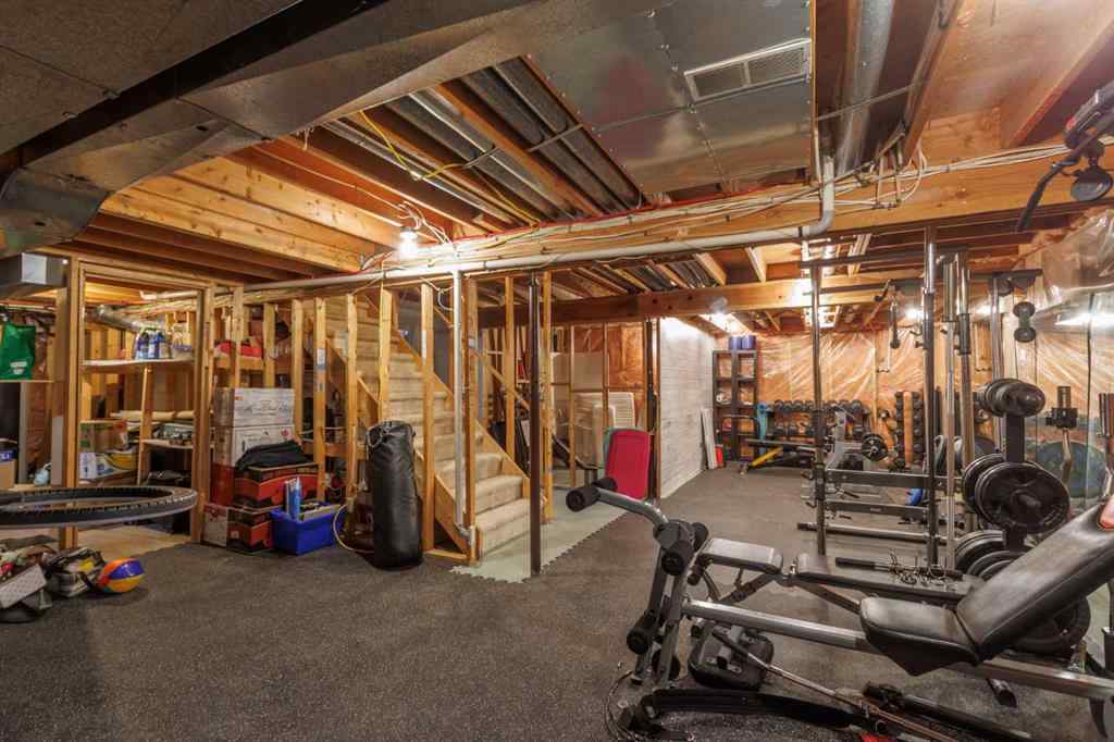 MLS® A2266902 - 88 Woodford Close SW in Woodbine Calgary, Residential