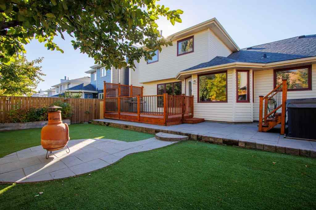 MLS® A2266902 - 88 Woodford Close SW in Woodbine Calgary, Residential