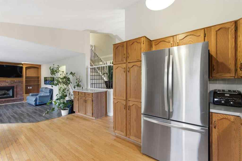 MLS® A2266902 - 88 Woodford Close SW in Woodbine Calgary, Residential