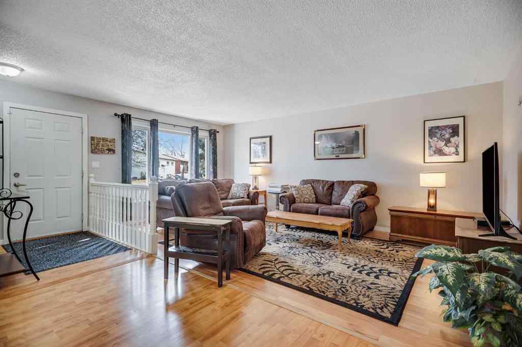 MLS® A2266903 - 624 Mcculloch Crescent  in NONE Irricana, Residential