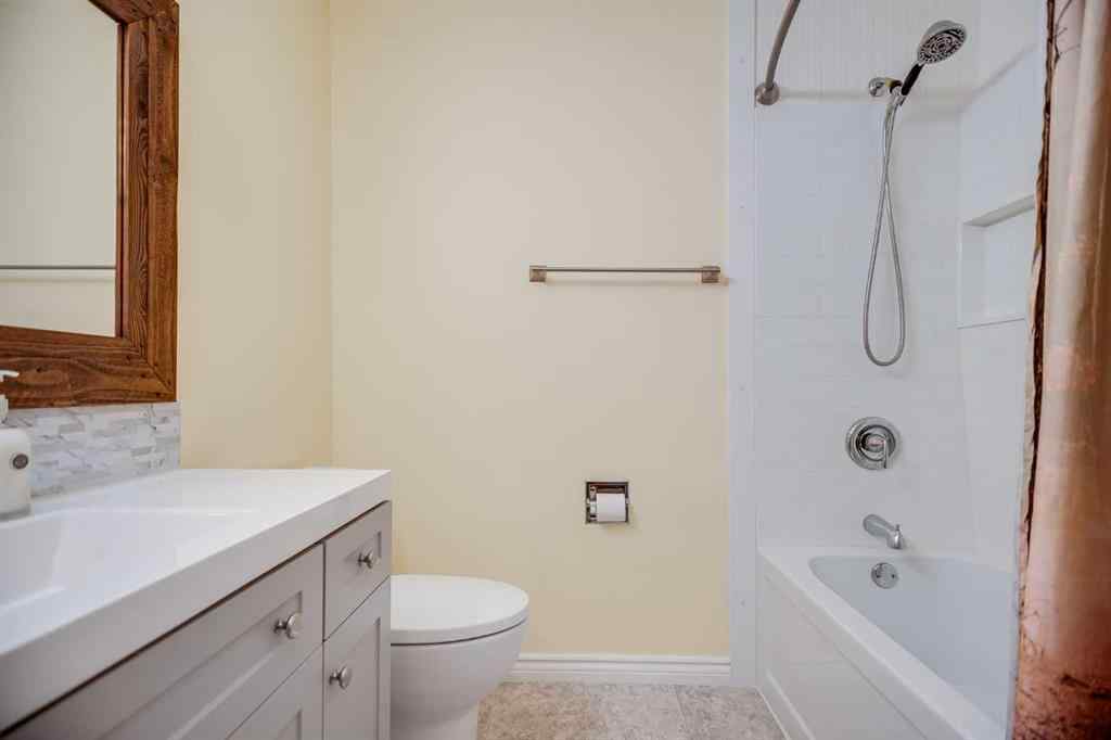 MLS® A2266903 - 624 Mcculloch Crescent  in NONE Irricana, Residential