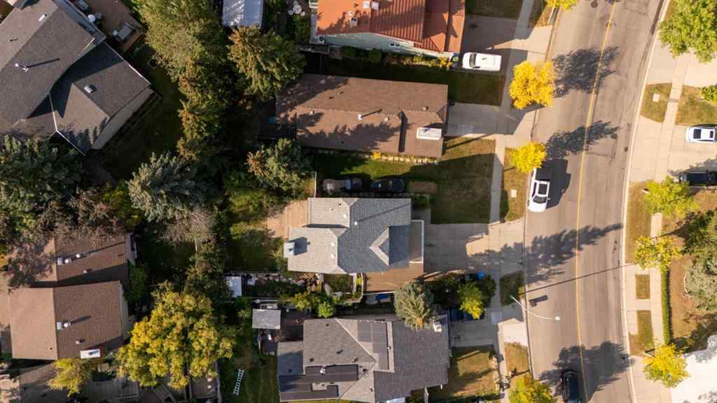 MLS&reg; # A2266904 - 89 Edgedale Drive NW in Edgemont Calgary, Residential Open Houses