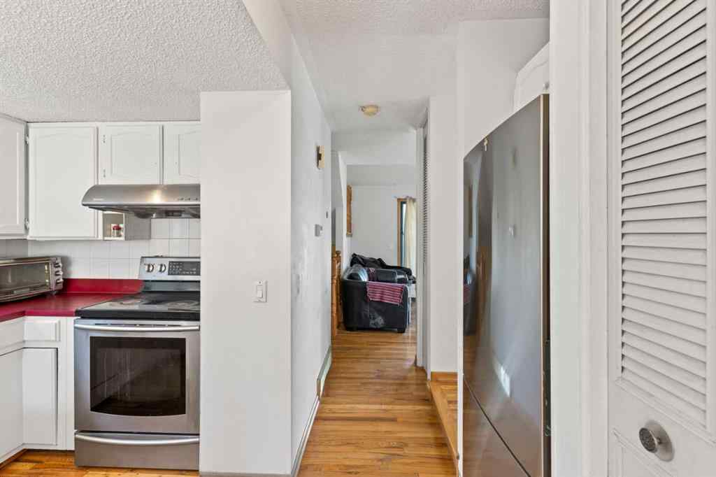 MLS&reg; # A2266904 - 89 Edgedale Drive NW in Edgemont Calgary, Residential Open Houses