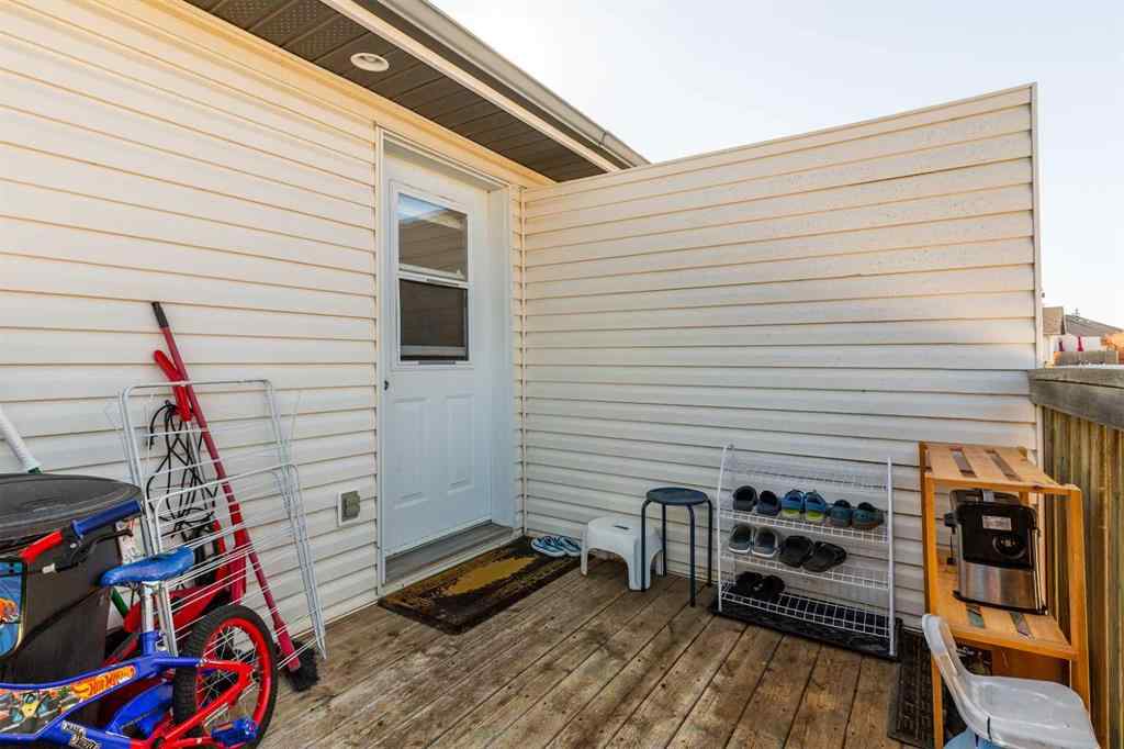 MLS® A2266906 - 19 Blackfoot Boulevard W in Indian Battle Heights Lethbridge, Residential