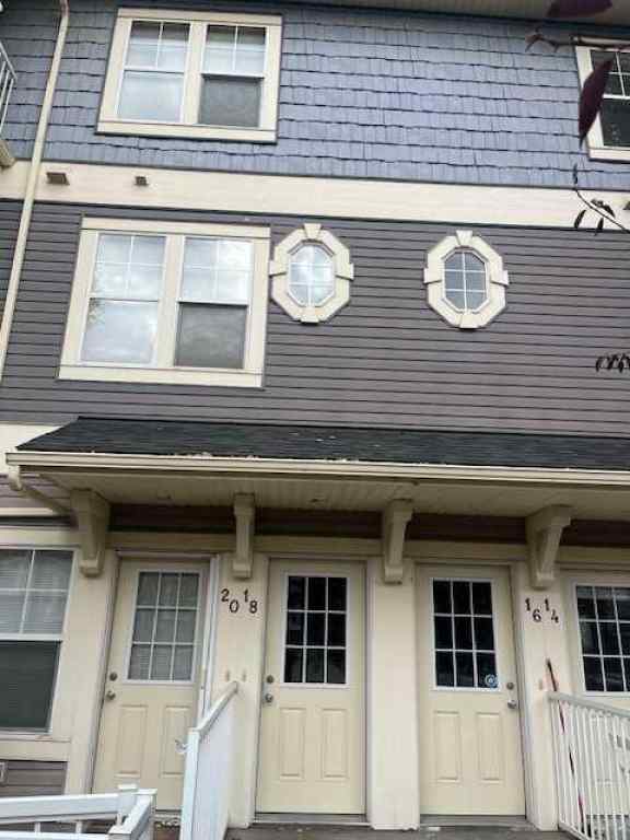 MLS® A2266908 - 18 Auburn Bay Common SE in Auburn Bay Calgary, Residential