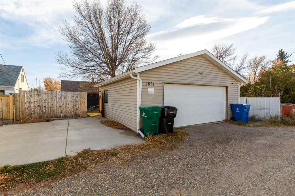 MLS® A2266910 - 1821 5A Avenue N in Westminster Lethbridge, Residential