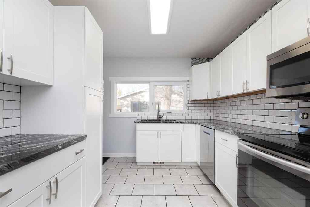 MLS® A2266910 - 1821 5A Avenue N in Westminster Lethbridge, Residential