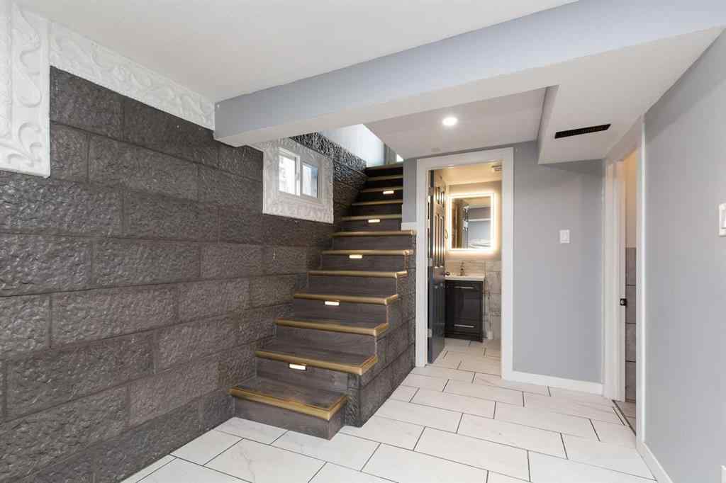 MLS® A2266910 - 1821 5A Avenue N in Westminster Lethbridge, Residential