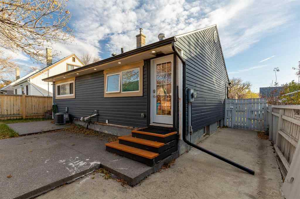 MLS® A2266910 - 1821 5A Avenue N in Westminster Lethbridge, Residential