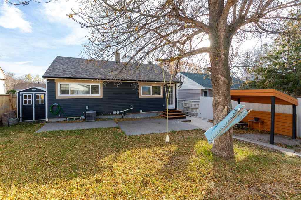 MLS® A2266910 - 1821 5A Avenue N in Westminster Lethbridge, Residential