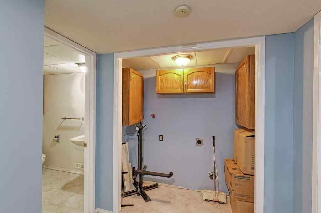 MLS® A2266913 - 20 Falton Way NE in Falconridge Calgary, Residential