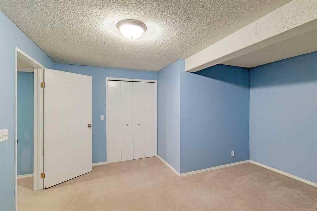 MLS® A2266913 - 20 Falton Way NE in Falconridge Calgary, Residential