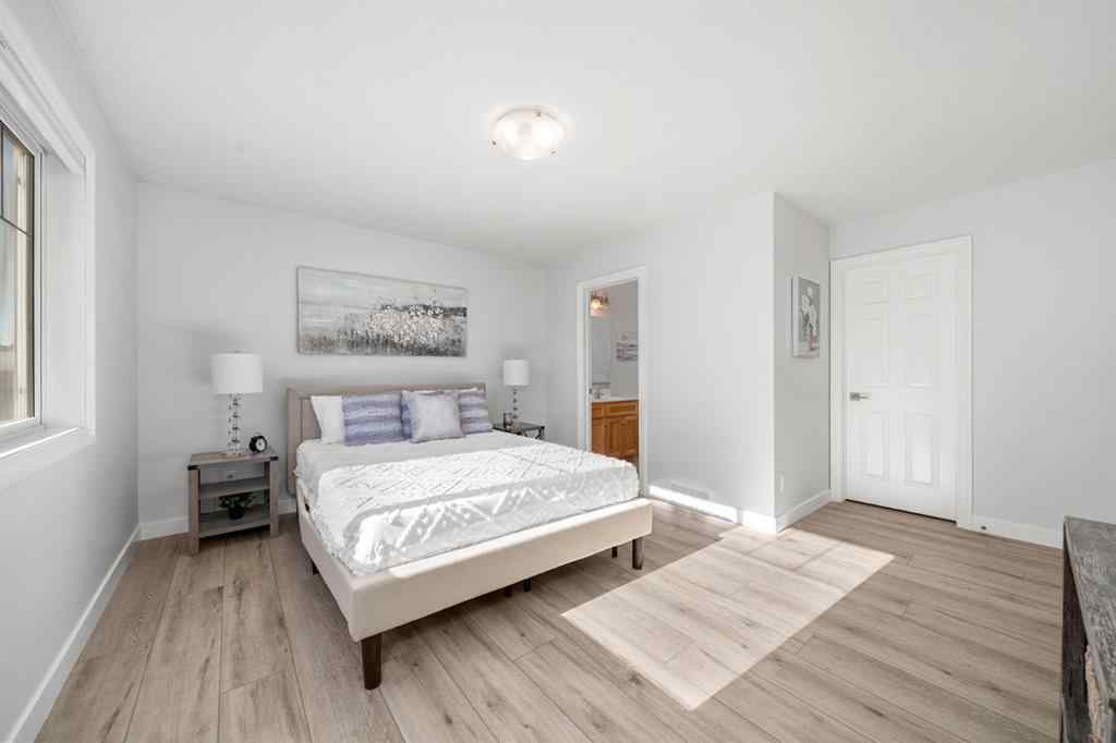 MLS® A2266914 - 111 Cimarron Park Circle  in Cimarron Park Okotoks, Residential