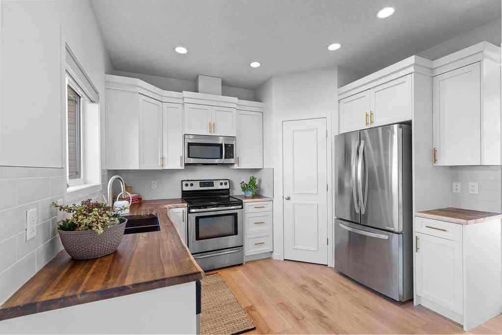 MLS® A2266917 - 2013 New Brighton Park SE in New Brighton Calgary, Residential