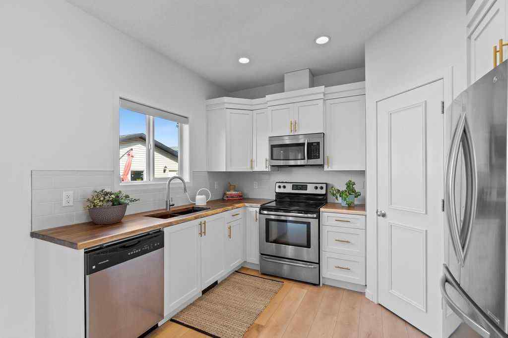 MLS® A2266917 - 2013 New Brighton Park SE in New Brighton Calgary, Residential