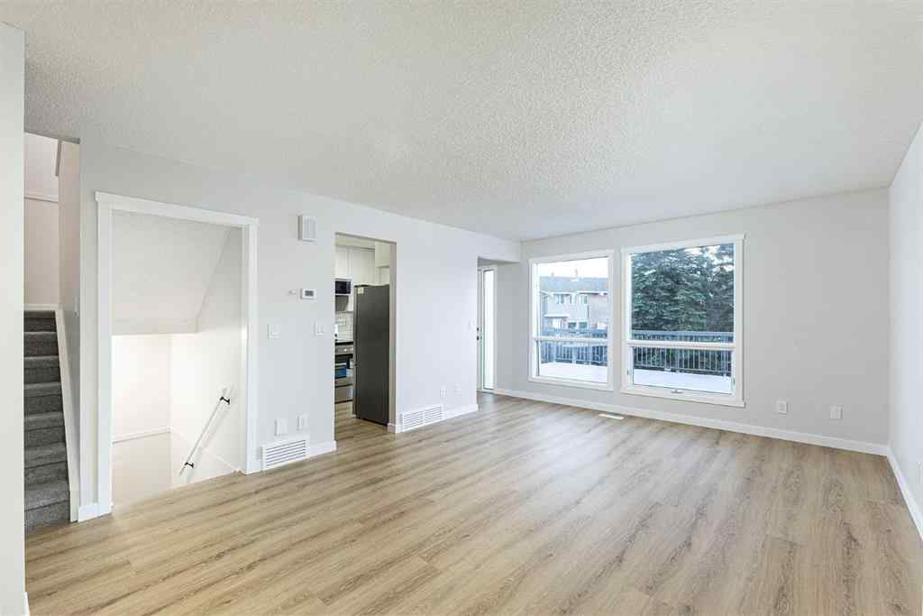 MLS® A2266918 - Unit #39 116 Silver Crest Drive NW in Silver Springs Calgary, Residential
