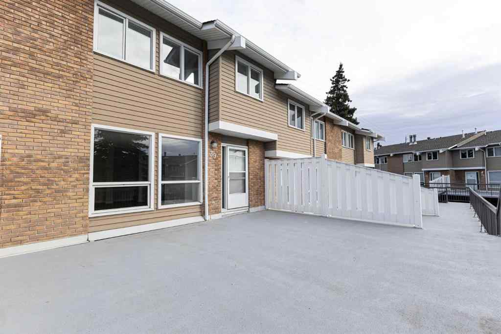 MLS® A2266918 - Unit #39 116 Silver Crest Drive NW in Silver Springs Calgary, Residential