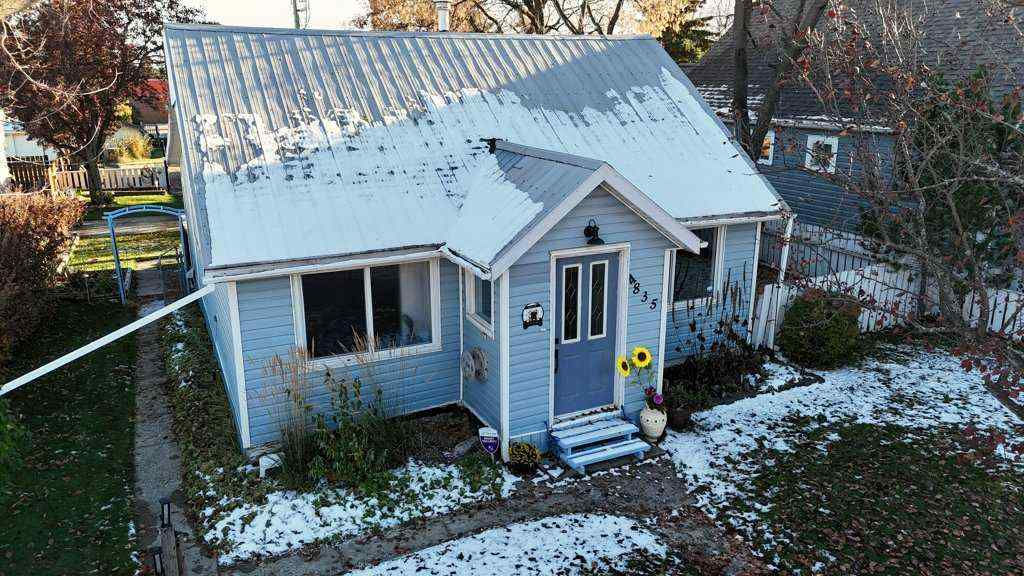 MLS&reg; # A2266920 - 4835 7 Avenue  in NONE Edson, Residential Open Houses