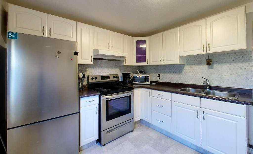 MLS&reg; # A2266920 - 4835 7 Avenue  in NONE Edson, Residential Open Houses