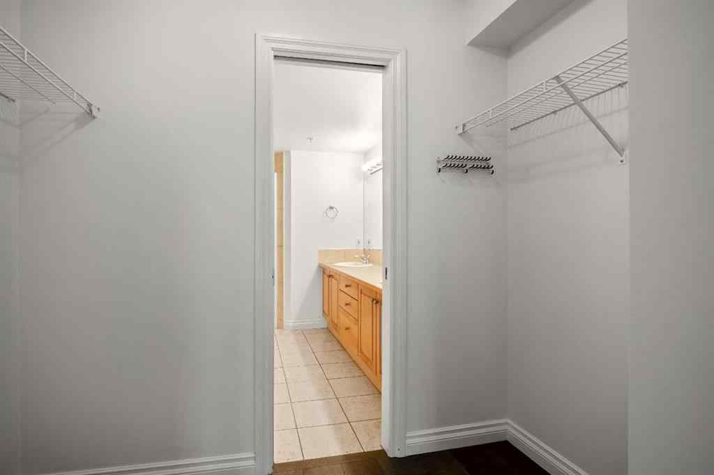 MLS® A2266921 - Unit #206 630 10 Street NW in Sunnyside Calgary, Residential