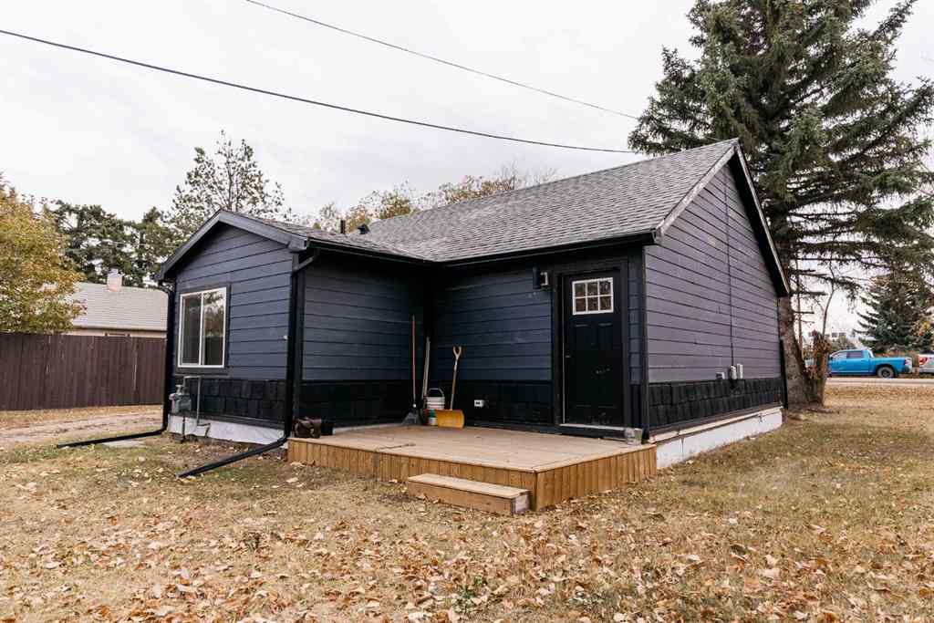 MLS® A2266922 - 5910 50 Avenue  in Rosedale Stettler, Residential