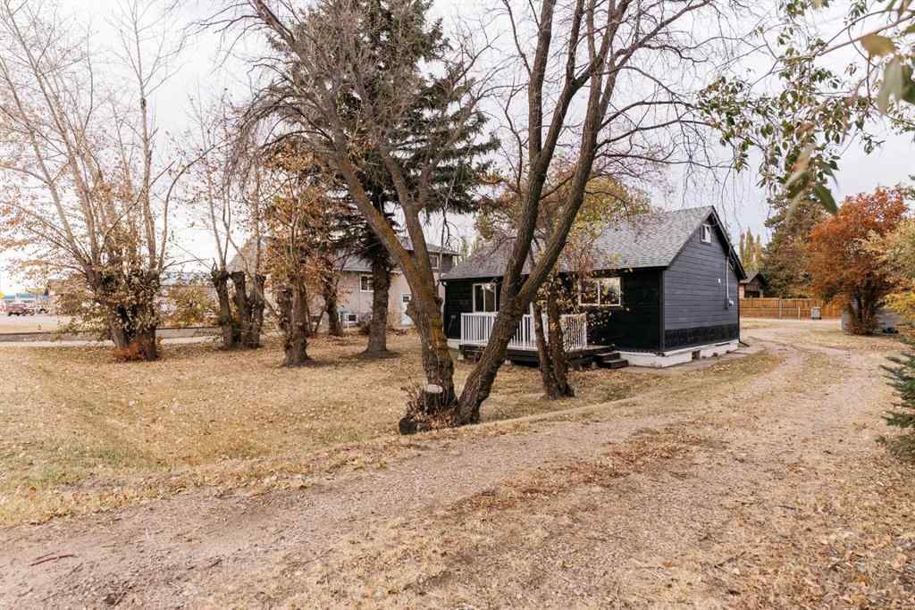 MLS® A2266922 - 5910 50 Avenue  in Rosedale Stettler, Residential