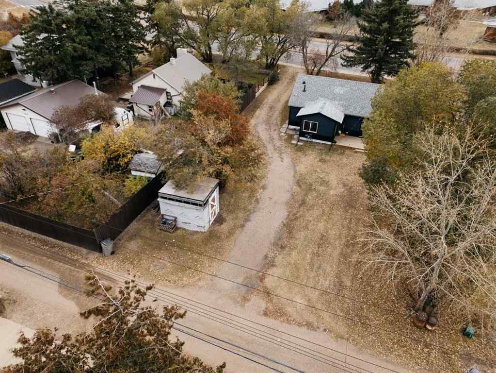 MLS® A2266922 - 5910 50 Avenue  in Rosedale Stettler, Residential