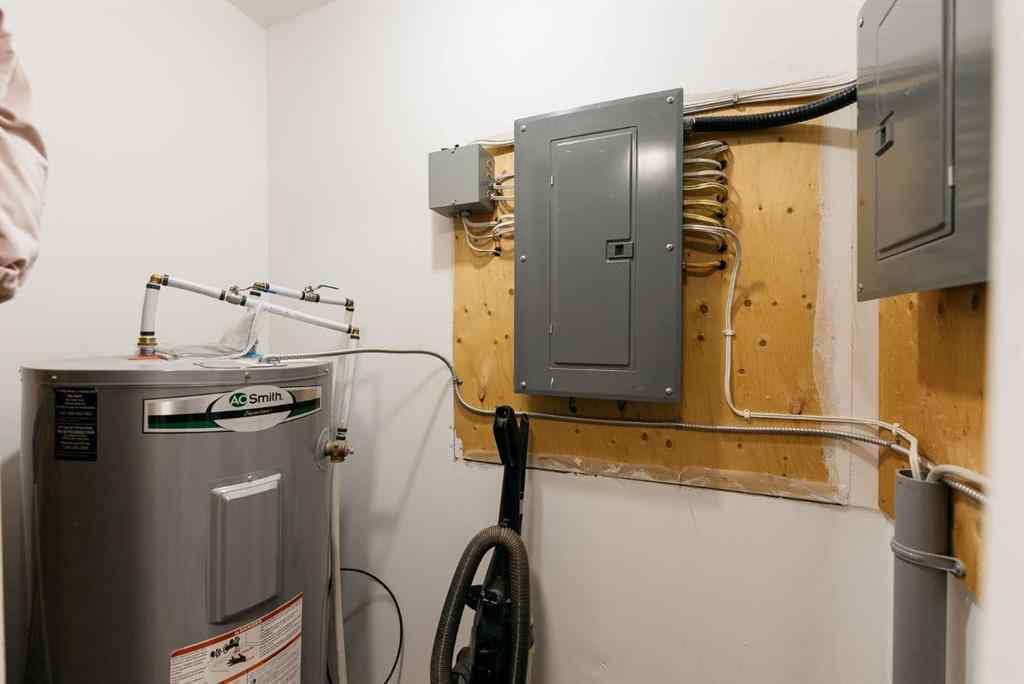 MLS® A2266922 - 5910 50 Avenue  in Rosedale Stettler, Residential