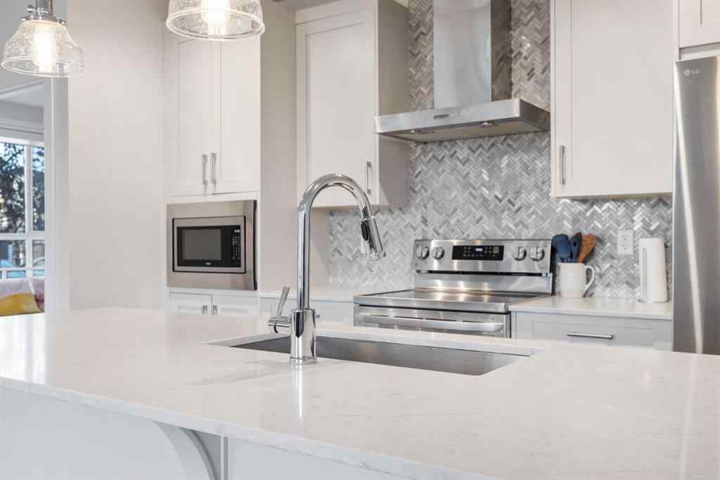 MLS® A2266923 - Unit #117 30 Walgrove  SE in Walden Calgary, Residential