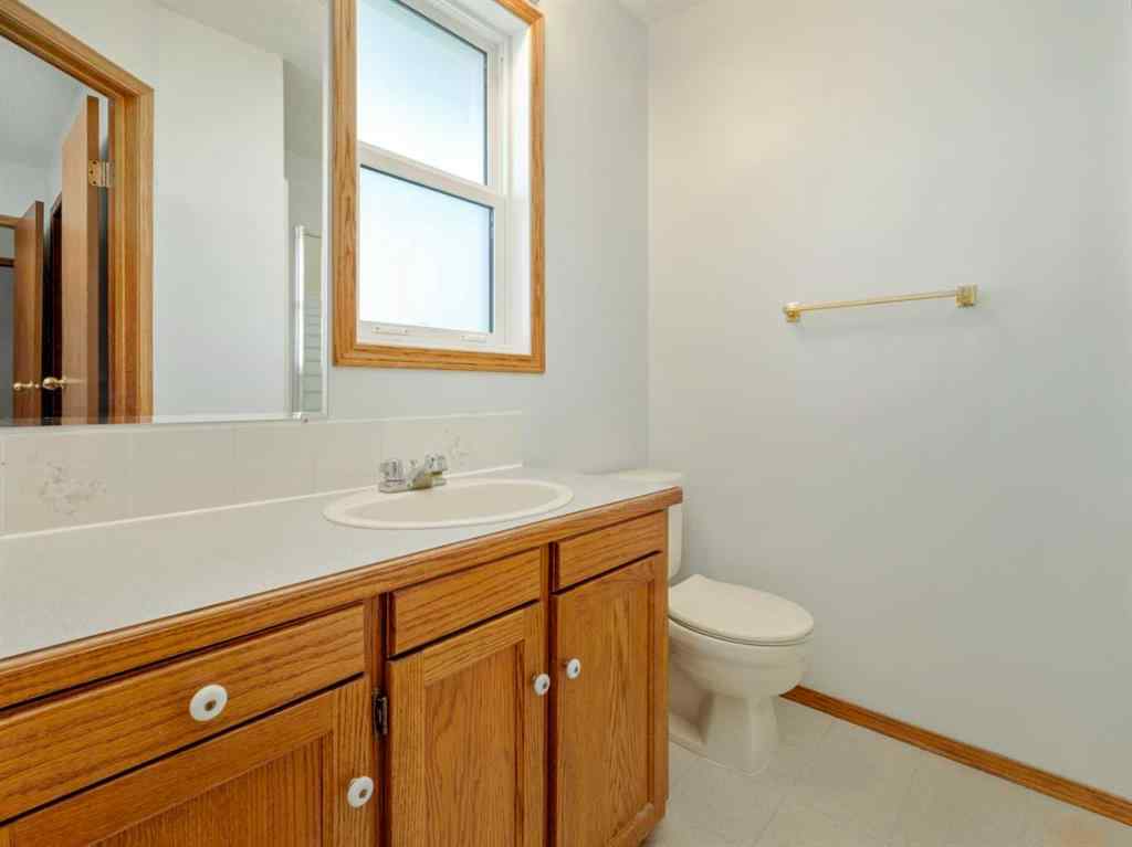 MLS® A2266927 - 2120 17A Avenue  in NONE Coaldale, Residential